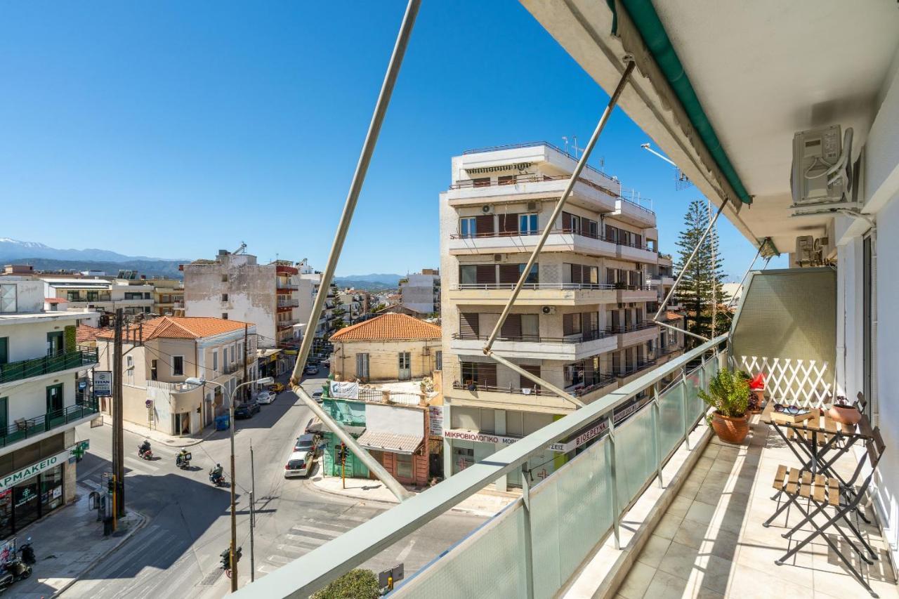 Georginas Home In City Center Ханья Экстерьер фото